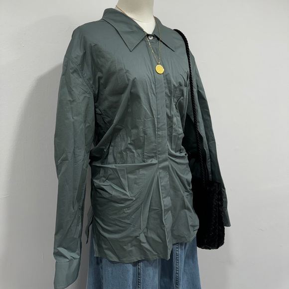 Zara button up top - Picture 2 of 6